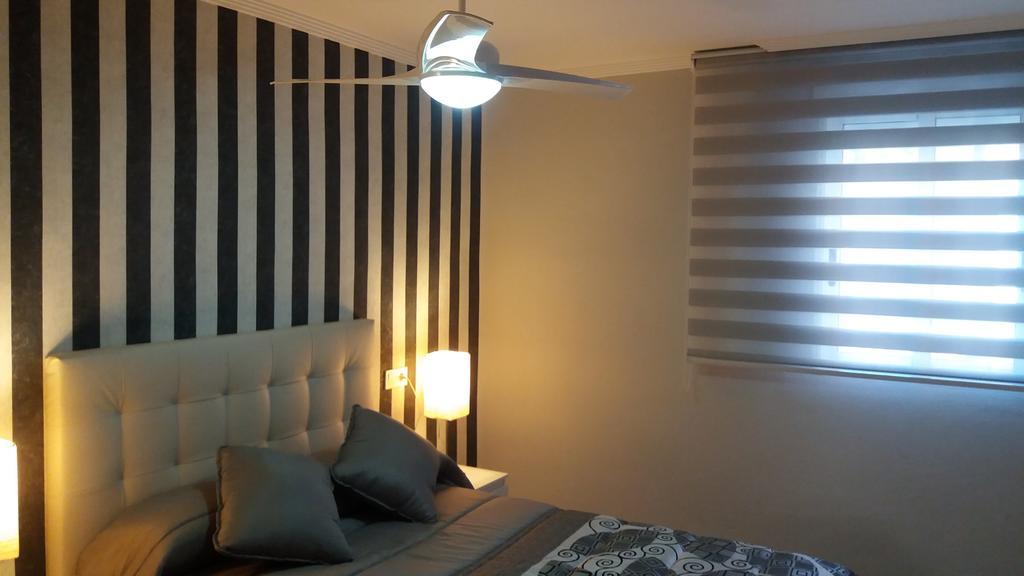 Apartmentsuitespain Beach Economy Валенсія Екстер'єр фото